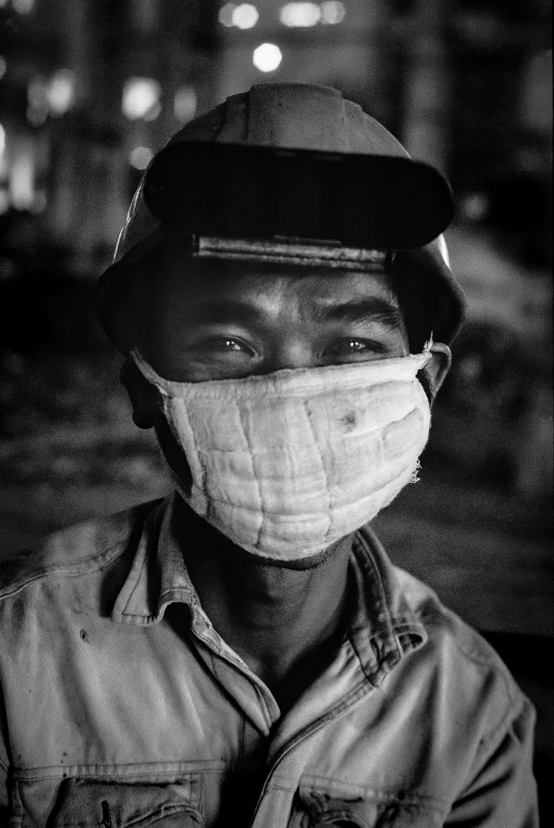 Welder, Gia Sang Steelworks, 9 Nov 1992