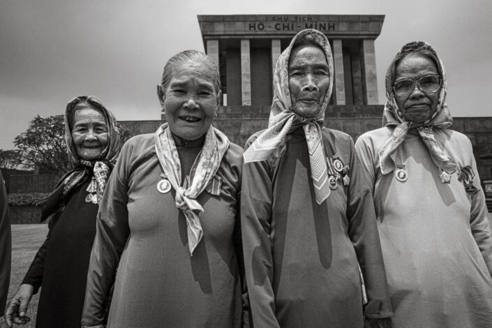 Heroic Mothers, Ba Dinh, Hanoi. Apr 1998